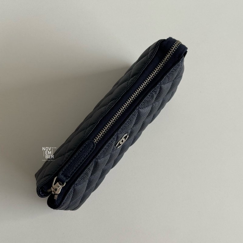 99新🆕 保卡款 Chanel 香奈兒 手拿包 深藍色銀釦-2