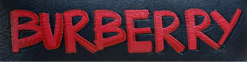 🔥超級好看 Burberry 巴寶莉 大logo黑紅手拿包 化妝包-2