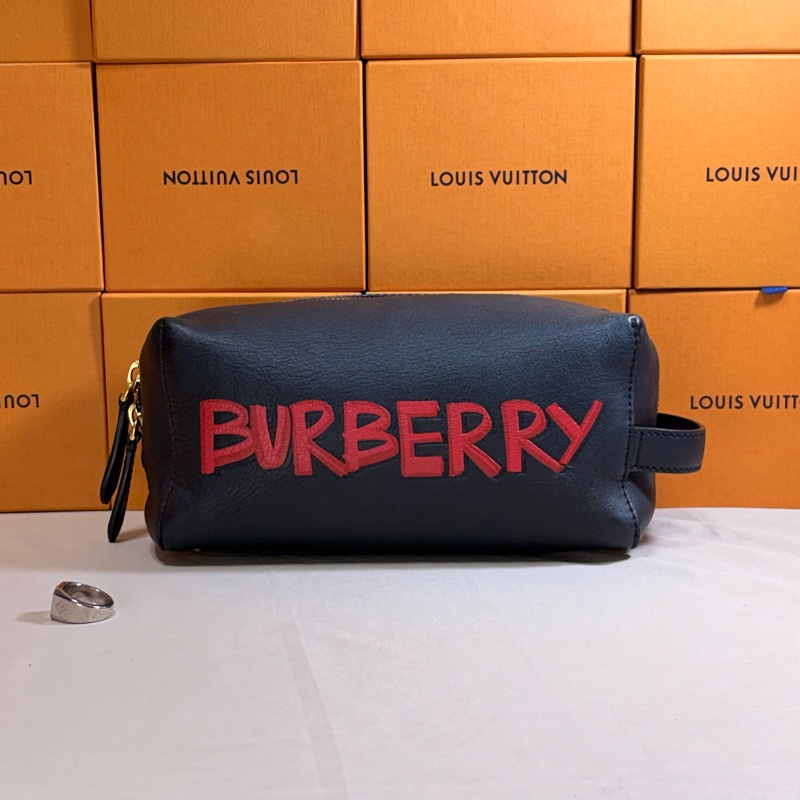 🔥超級好看 Burberry 巴寶莉 大logo黑紅手拿包 化妝包-5