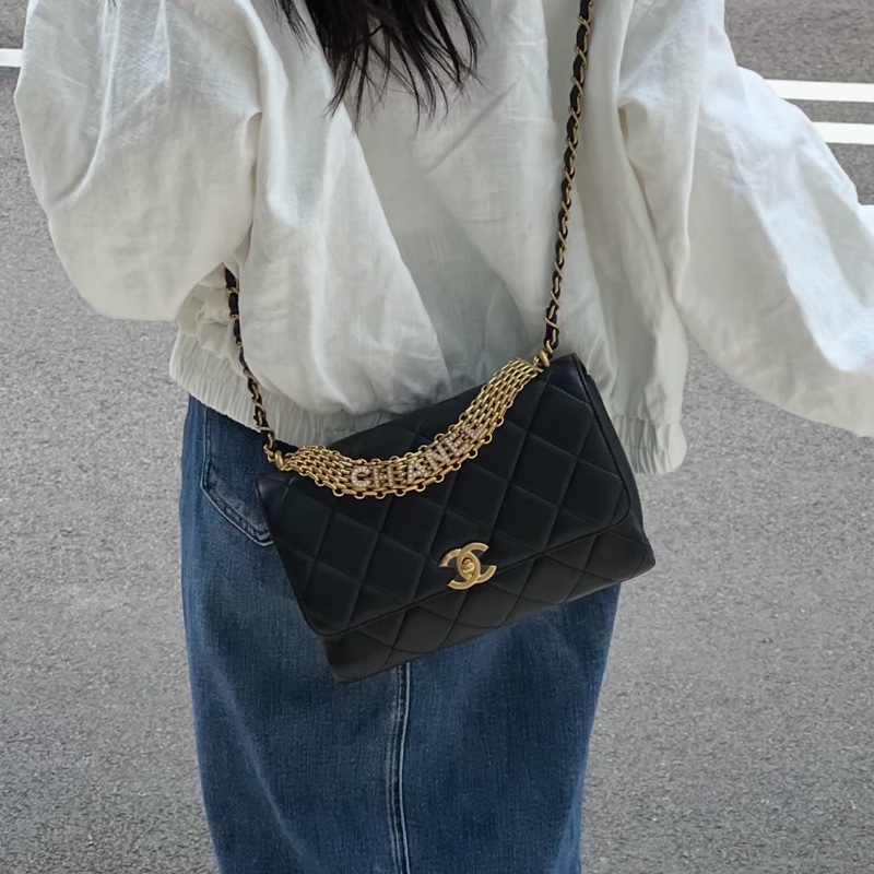 CHANEL💄美神駕到99新限量TNEWChanel 香奈兒黑金水鑽logo字母手柄秀款大號口蓋包鏈條包單肩斜挎包-1