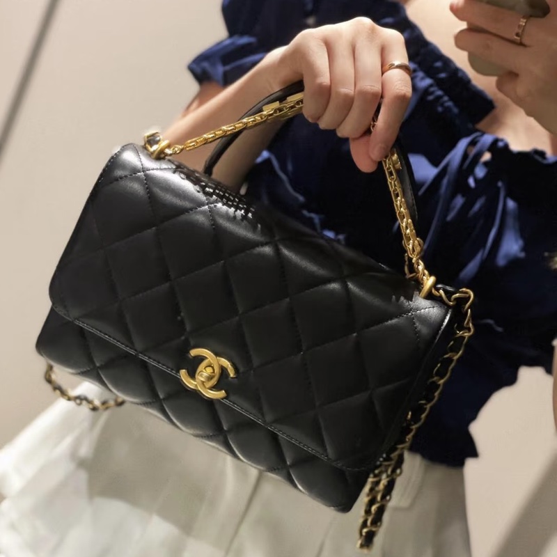 CHANEL💄美神駕到99新限量TNEWChanel 香奈兒黑金水鑽logo字母手柄秀款大號口蓋包鏈條包單肩斜挎包-16
