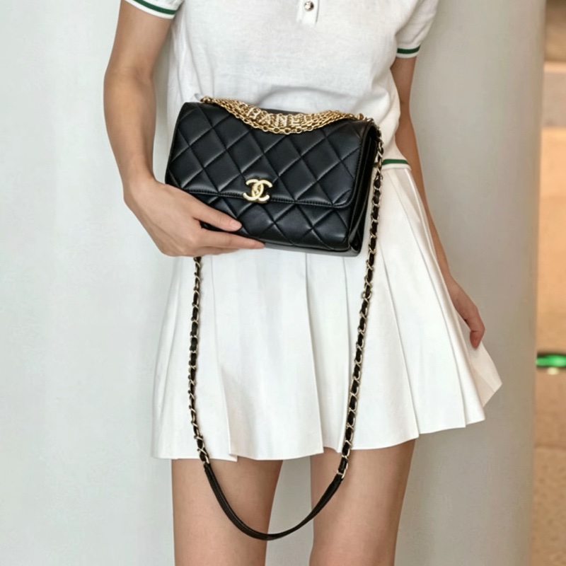 CHANEL💄美神駕到99新限量TNEWChanel 香奈兒黑金水鑽logo字母手柄秀款大號口蓋包鏈條包單肩斜挎包-17