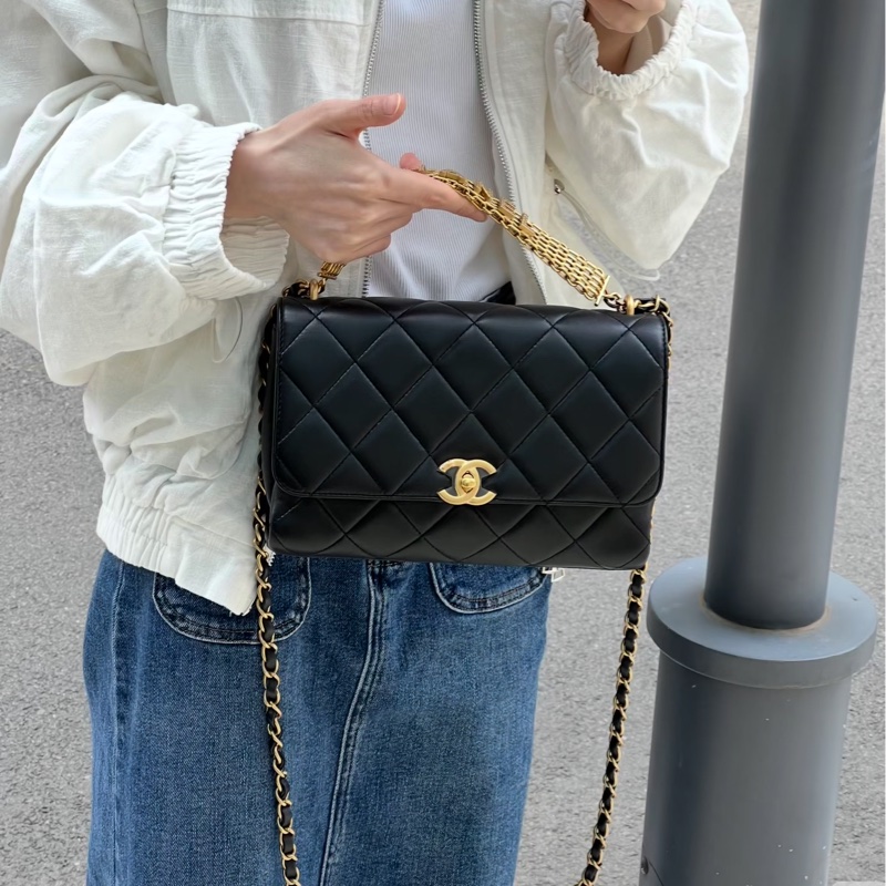 CHANEL💄美神駕到99新限量TNEWChanel 香奈兒黑金水鑽logo字母手柄秀款大號口蓋包鏈條包單肩斜挎包-21