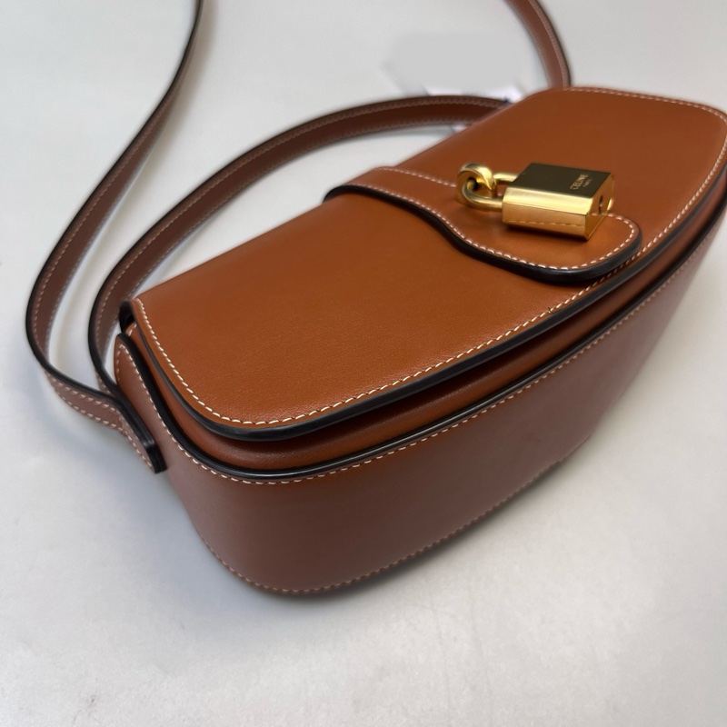 98新Celine復古棕光面牛皮鎖頭包-3