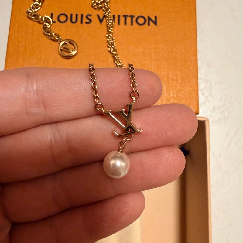 LV Iconic Louisa 項鍊-6