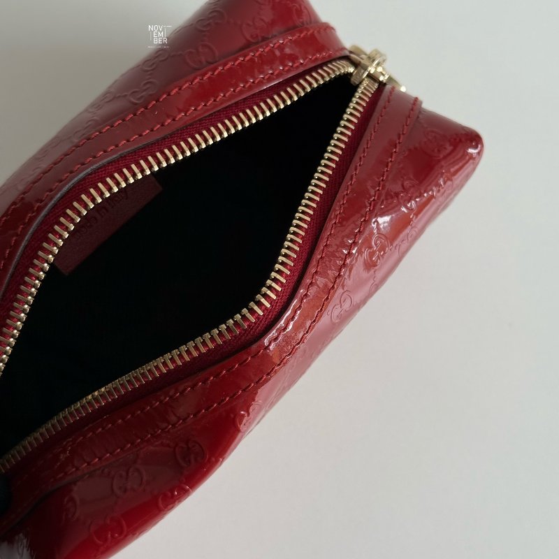 99新🆕 Gucci 古馳 壓紋Logo化妝包 紅色金釦-4