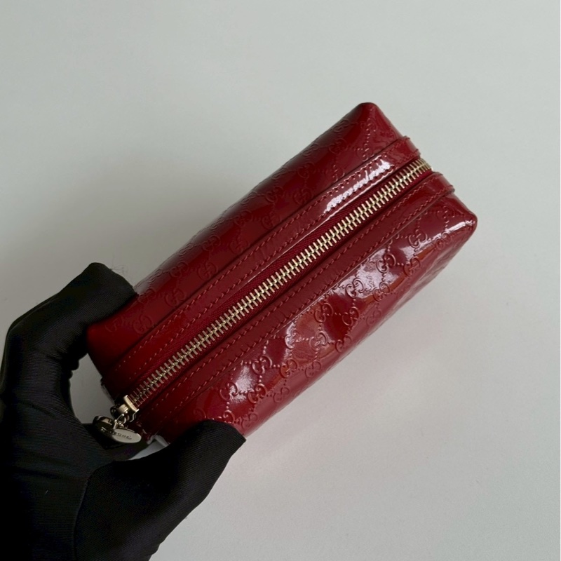 99新🆕 Gucci 古馳 壓紋Logo化妝包 紅色金釦-6
