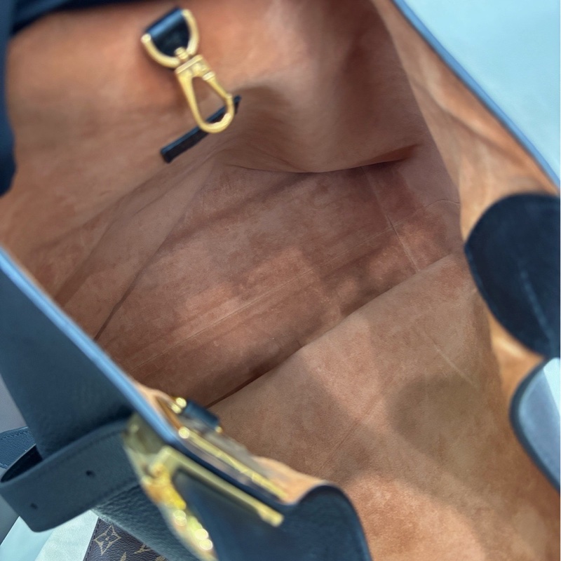 Lv Low Key Hobo PM-6