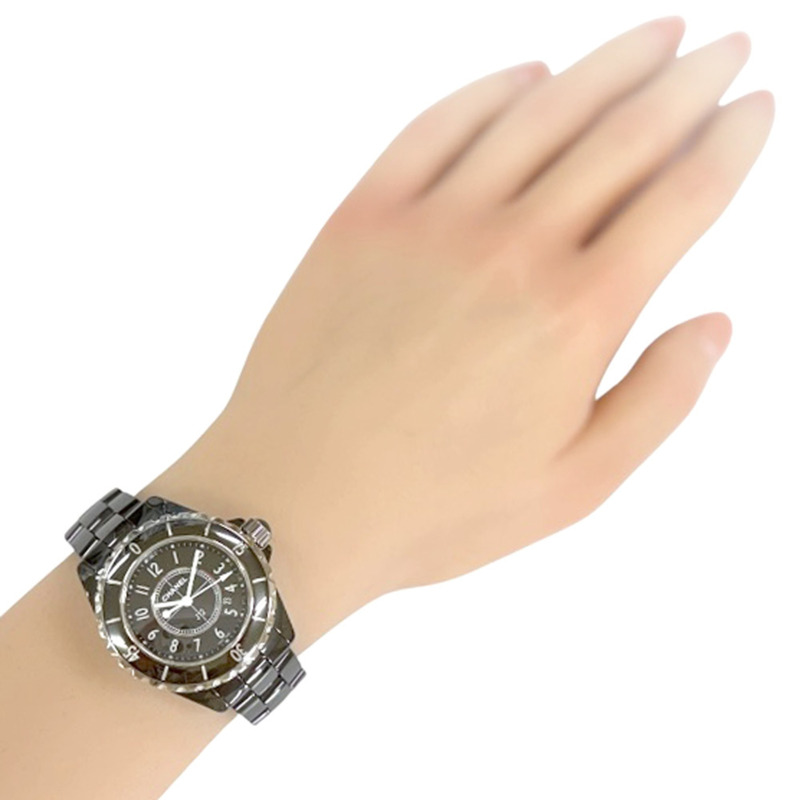 香奈兒 J12 女士腕錶，不鏽鋼材質，石英機芯，型號 H0682，香奈兒-1