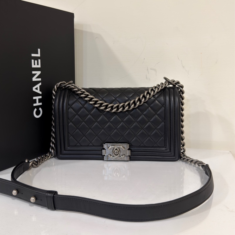 香奈兒黑銀Leboy25中號鏈條包 #9新閒置 #全配🈶購證-0