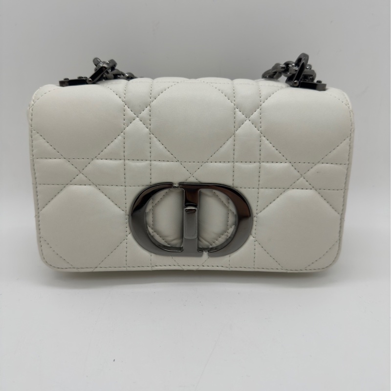 Dior迪奧caro系列白色藤格紋鏈條包泡芙包，尺寸20*9*13-0