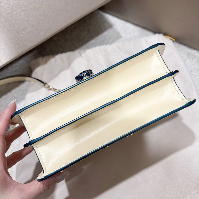 Serpenti Forever系列 雙夾層鏈條 斜肩包（限色款）-9