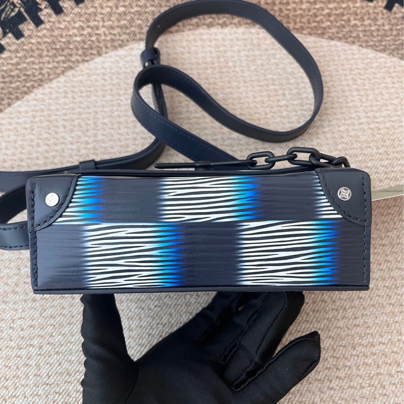 【LV】白藍黑拼色棋盤格Steamer-4