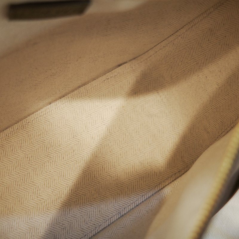 【自用自賣】 LOEWE / Hammock hobo / 肩背斜背 / 附寬背帶 / 墨綠色 / 98成新-11