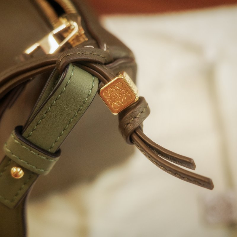 【自用自賣】 LOEWE / Hammock hobo / 肩背斜背 / 附寬背帶 / 墨綠色 / 98成新-12