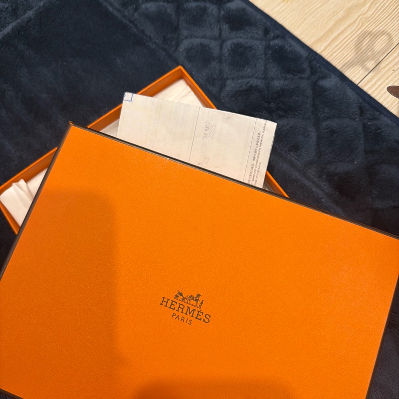 Hermes 白色小狗掛件-9