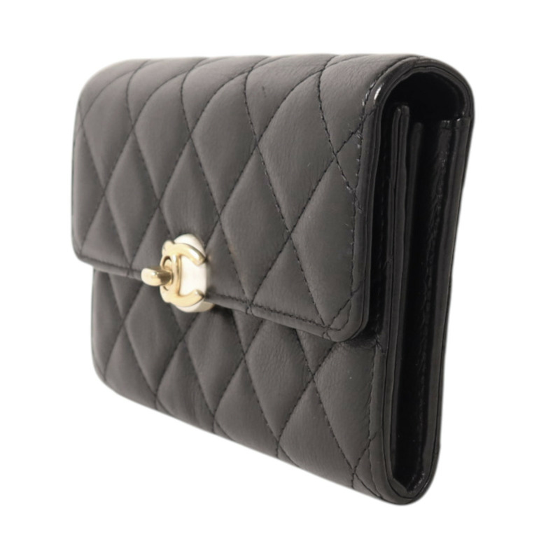 CHANEL 羊皮皮革Wallet金扣長錢包-2