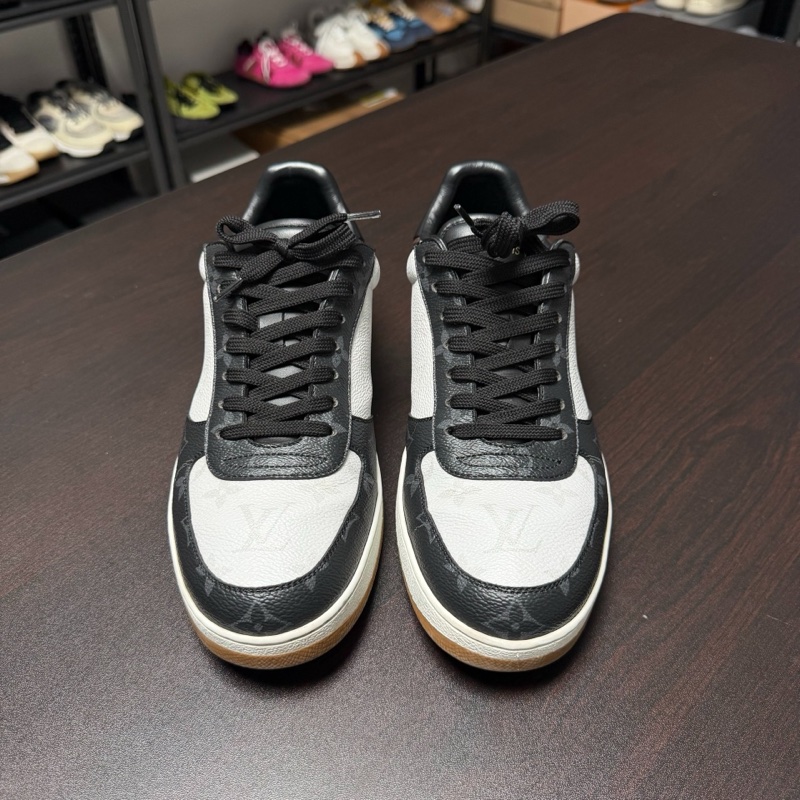 LV 路易威登Rivoli老花三色拼接系帶休閒鞋 41碼-1