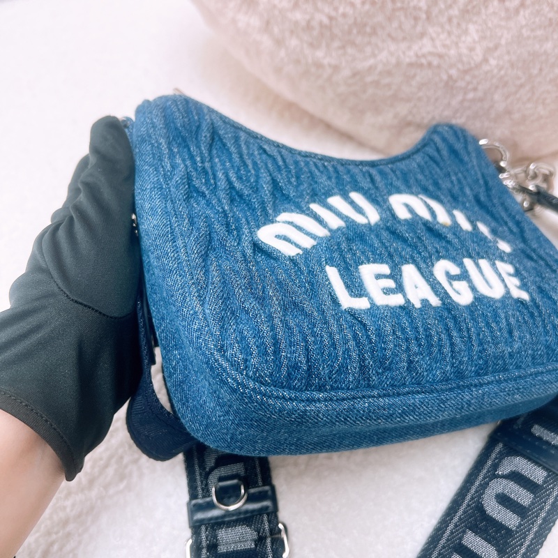 Miu Miu hobo 牛仔/丹寧腋下包 斜挎包-3