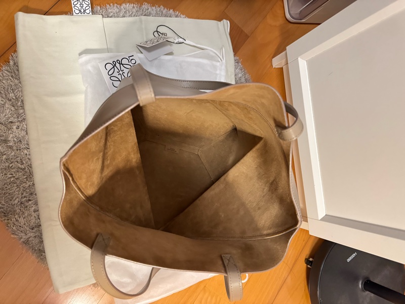 Loewe puzzle tote bag medium size, new color-8