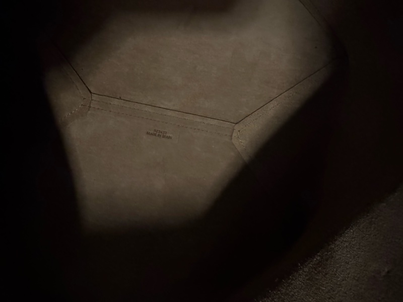 Loewe puzzle tote bag medium size, new color-9