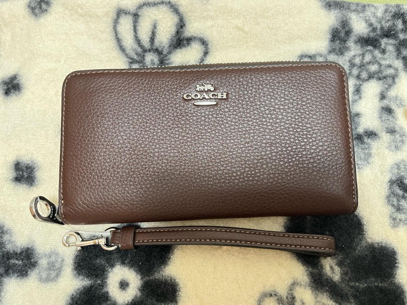 全新Coach長夾，中性棕，男女都適用-0