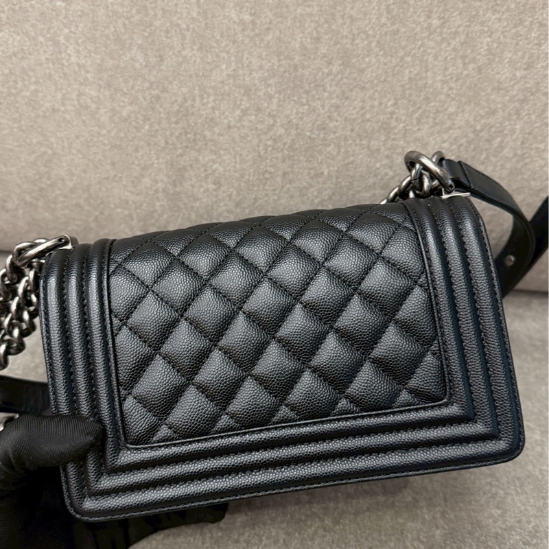 香奈兒BOY20荔枝黑銀-2