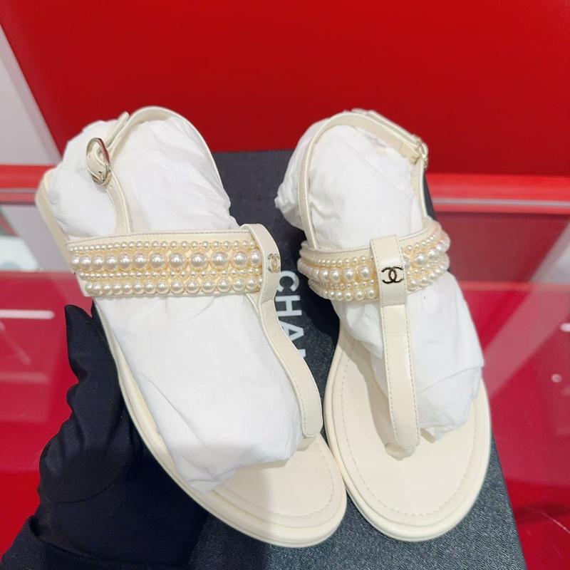 全新 閒置Chanel香奈兒珍珠鏈條夾腳 平底涼鞋 35.5碼 S印 有盒-1