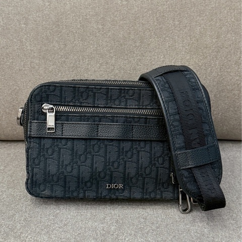 DIOR黑色相機郵差包