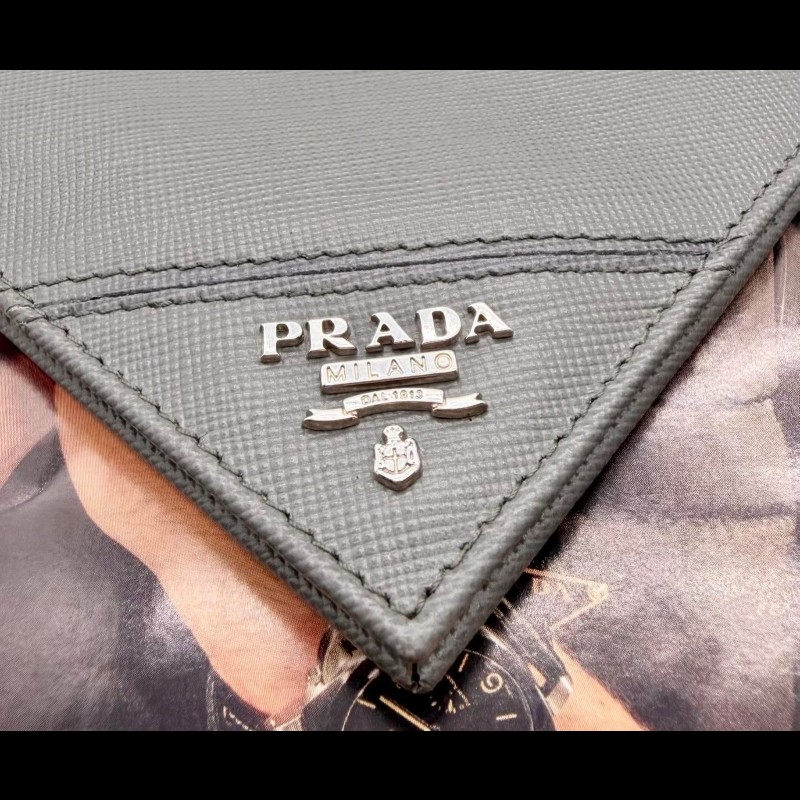 PRADA Saffiano 十字紋防刮牛皮鈔票夾短夾-13