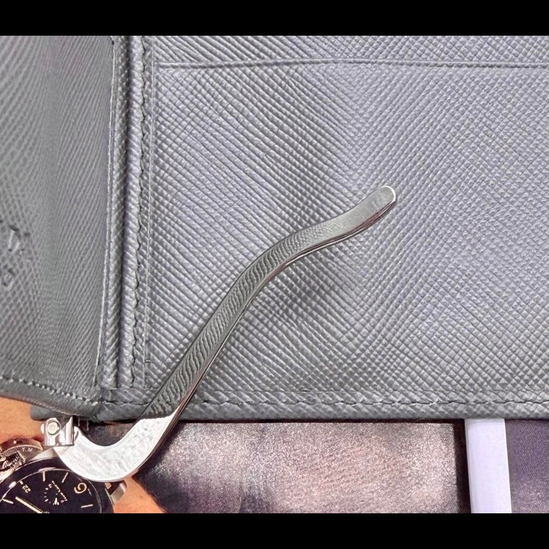 PRADA Saffiano 十字紋防刮牛皮鈔票夾短夾-20