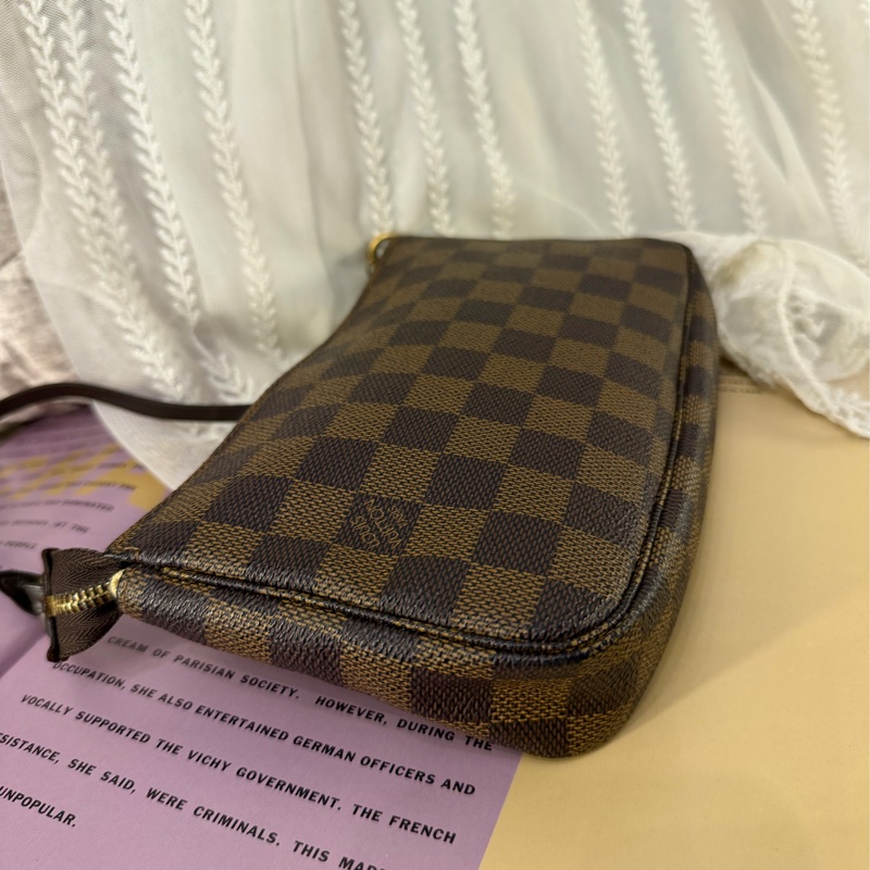 路易威登 麻雀包 腋下包 托特包 手提包 手拿包 爆款 棋盤格麻將包 腋下包 側背包 斜挎包 斜背包 褶皺鏈條包 Louis Vuitton Damier Ebène bag pochette-15