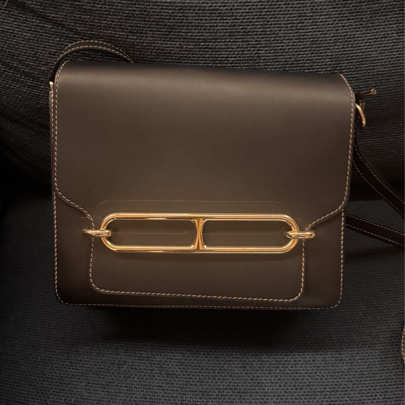 甜售HERMES愛馬仕ROULIS 23 豬鼻子方形斜背包 黑灰+淡金釦 x刻-10