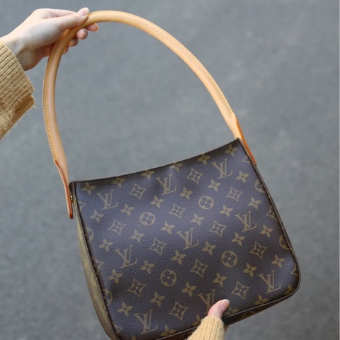 Louis Vuitton • 經典老花Looping 肩背包 中號
