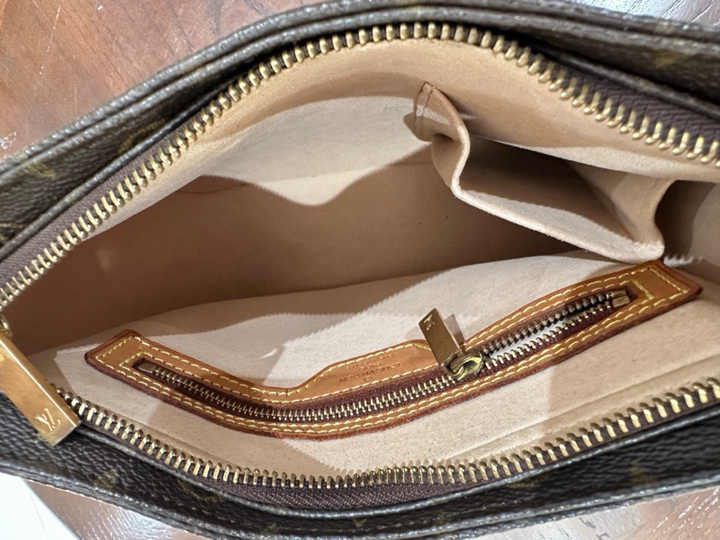 Louis Vuitton • Looping經典老花翻蓋肩背包 中號-9