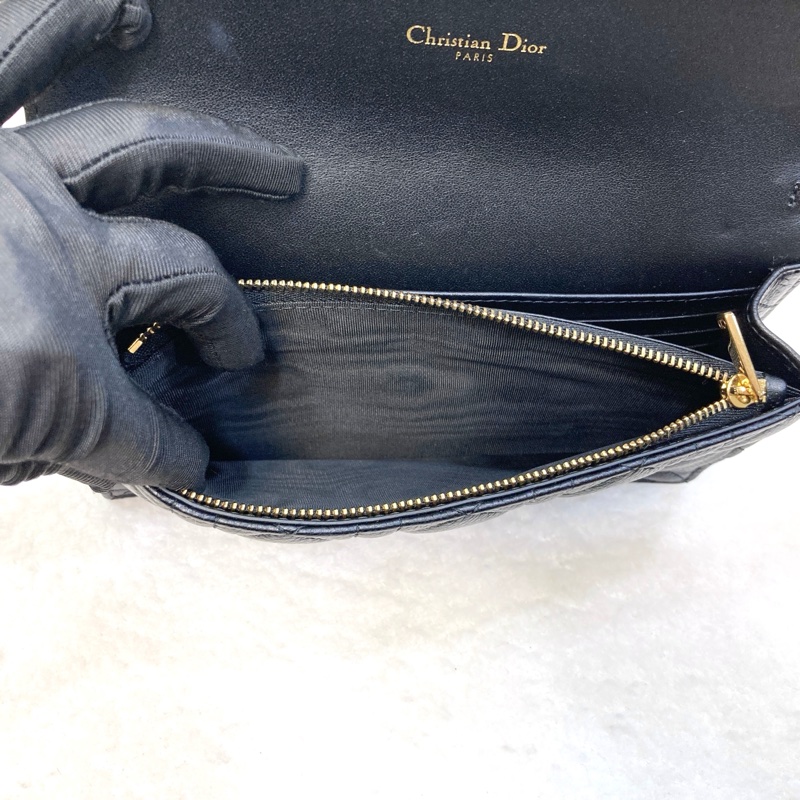 迪奧DIOR CARO WOC 黑金籐格紋小牛皮斜背包 S5134UWHC 絕美復古CD釦爆款天菜 🖤-12