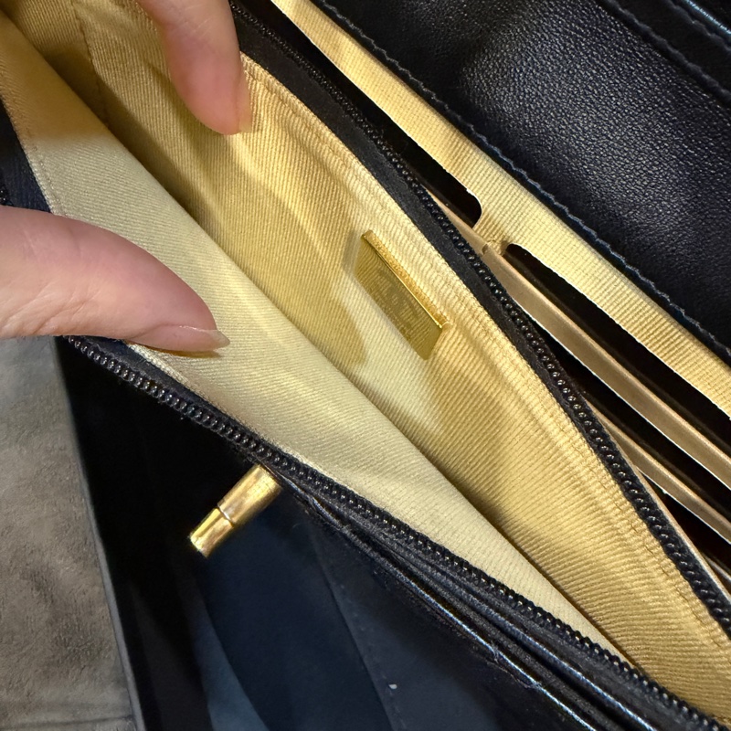 全新全配❤️新款❤️ 香奈兒 #soblack #旋轉扣 #woc #可調節-17