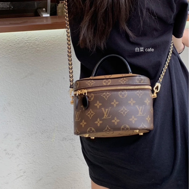 全新全配❤️晶片款❤️ #lv #老花 #新款 #化妝盒 #化妝包-1