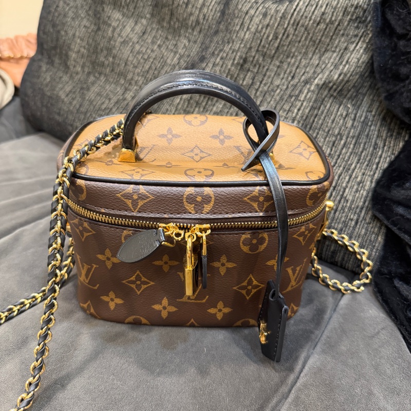 全新全配❤️晶片款❤️ #lv #老花 #新款 #化妝盒 #化妝包-2