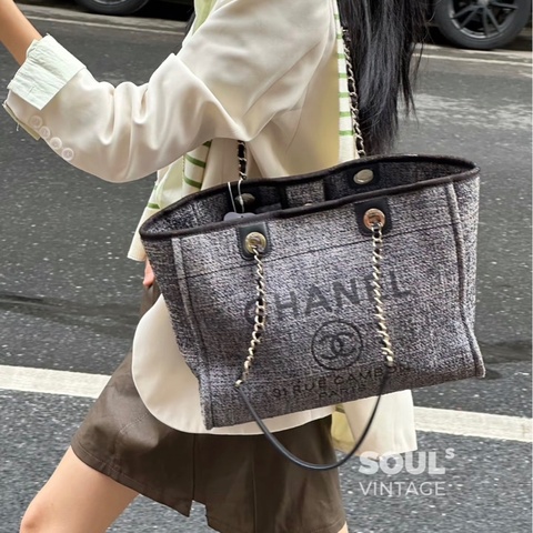 全新全配❤️ 香奈兒 #沙灘包 #藍黑色 #托特包 #金釦粗花呢