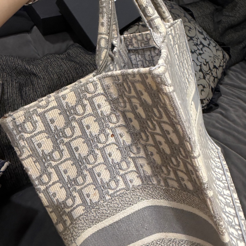 🈶購證❤️ #dior #托特 #booktote #老花 #灰色-5