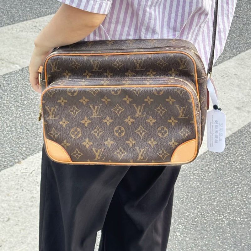 Louis Vuitton •經典老花雙層相機包 專櫃復刻同款-0