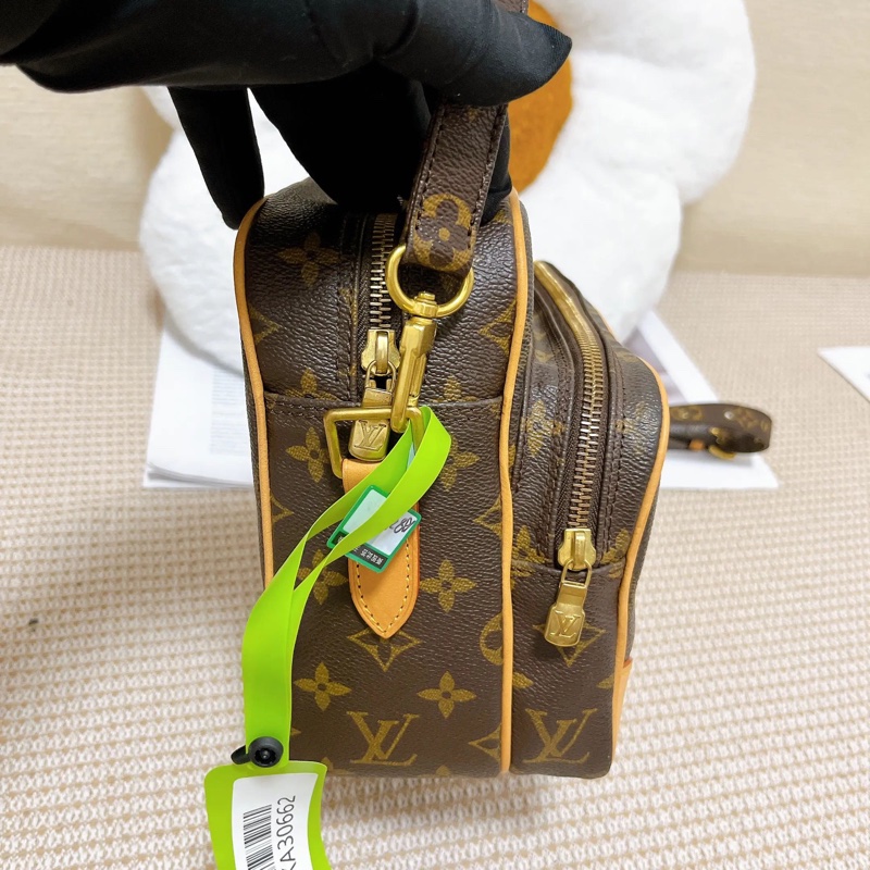 Louis Vuitton •經典老花雙層相機包 專櫃復刻同款-6