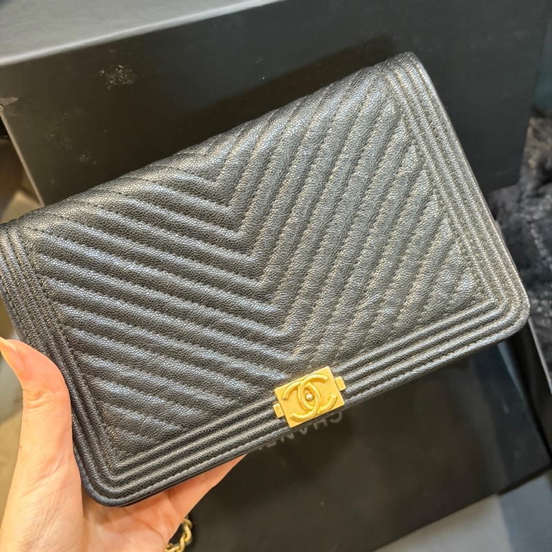 全新全配❤️ 香奈兒 #黑金牛皮 #leboy #V紋 #woc-4