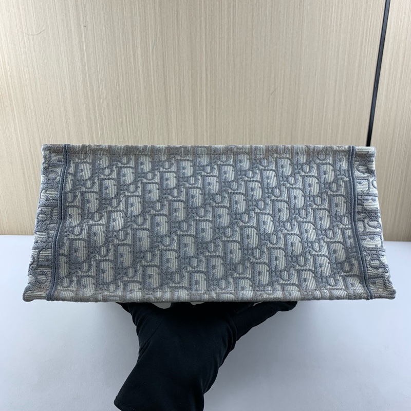 Dior • 經典Book Tote 灰色刺繡托特 中號 有購證✔️-7