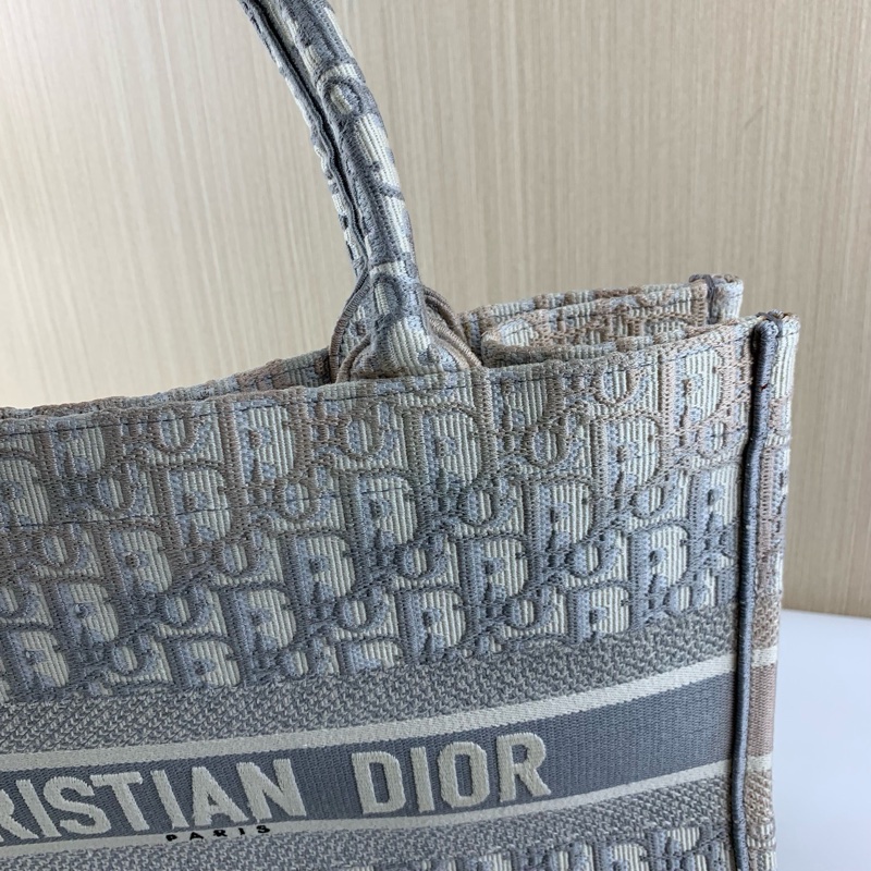 Dior • 經典Book Tote 灰色刺繡托特 中號 有購證✔️-13