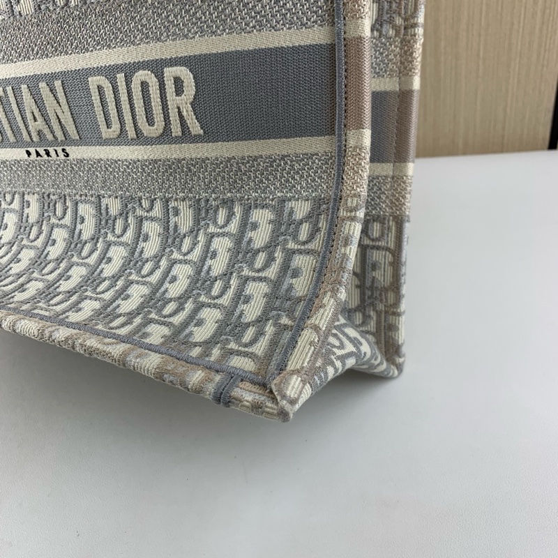 Dior • 經典Book Tote 灰色刺繡托特 中號 有購證✔️-18