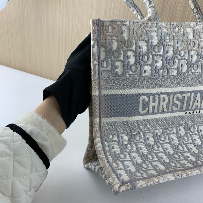 Dior • 經典Book Tote 灰色刺繡托特 中號 有購證✔️-21