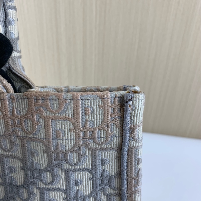 Dior • 經典Book Tote 灰色刺繡托特 中號 有購證✔️-22