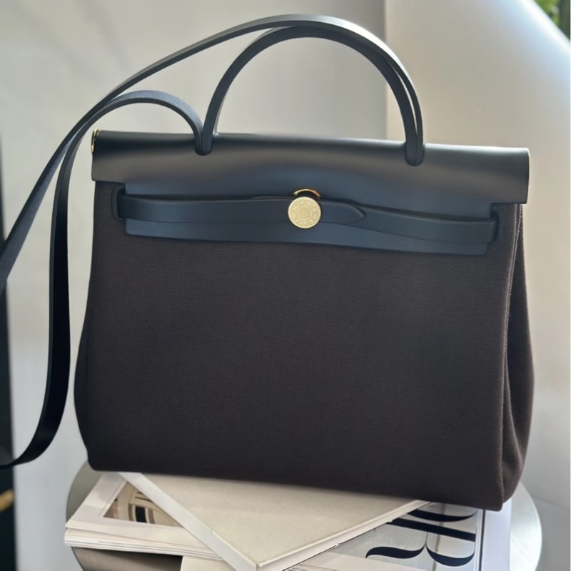 🈶23年購證❤️ 愛馬仕 #herbag31 #黑銀 #zip #帆布-4